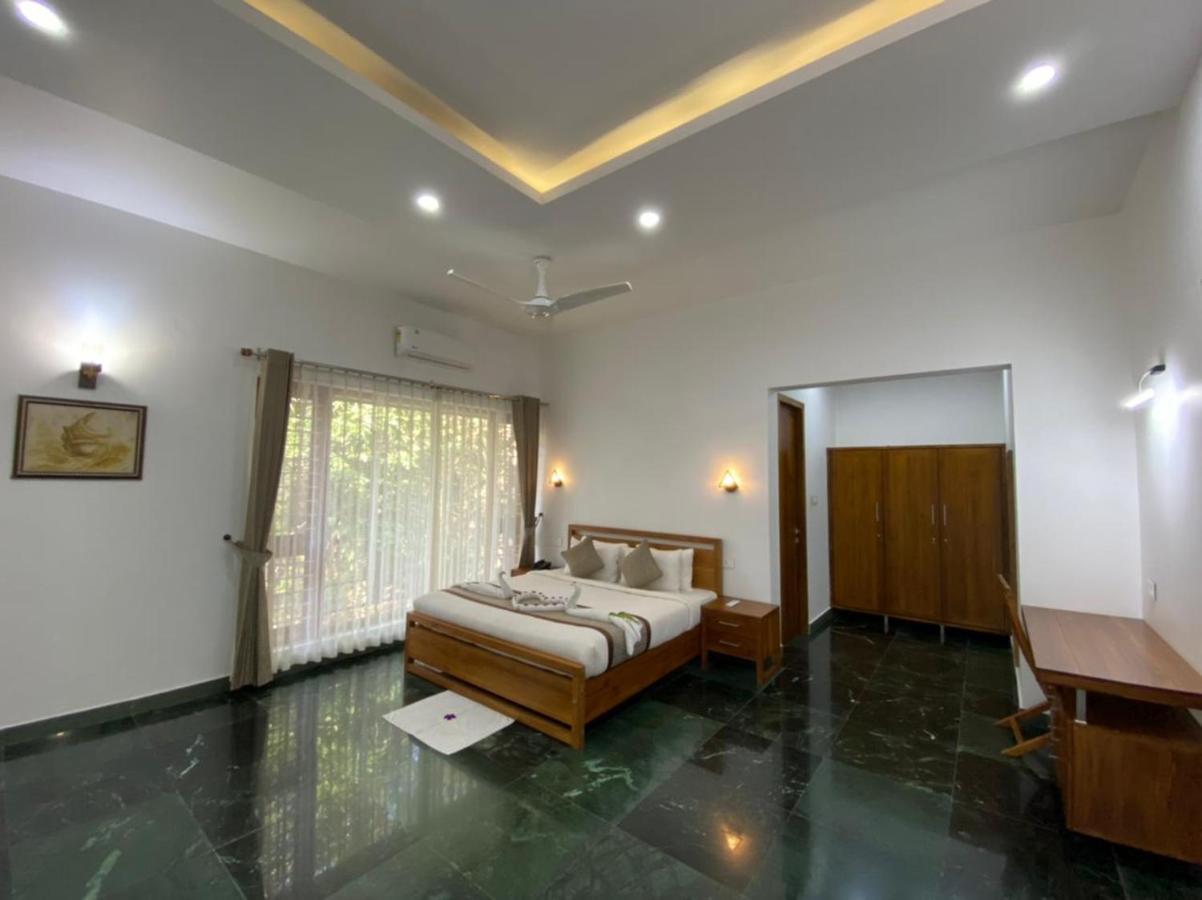 Hotel Sattva-The Awakening Garden Kakkadampoyil Exterior foto